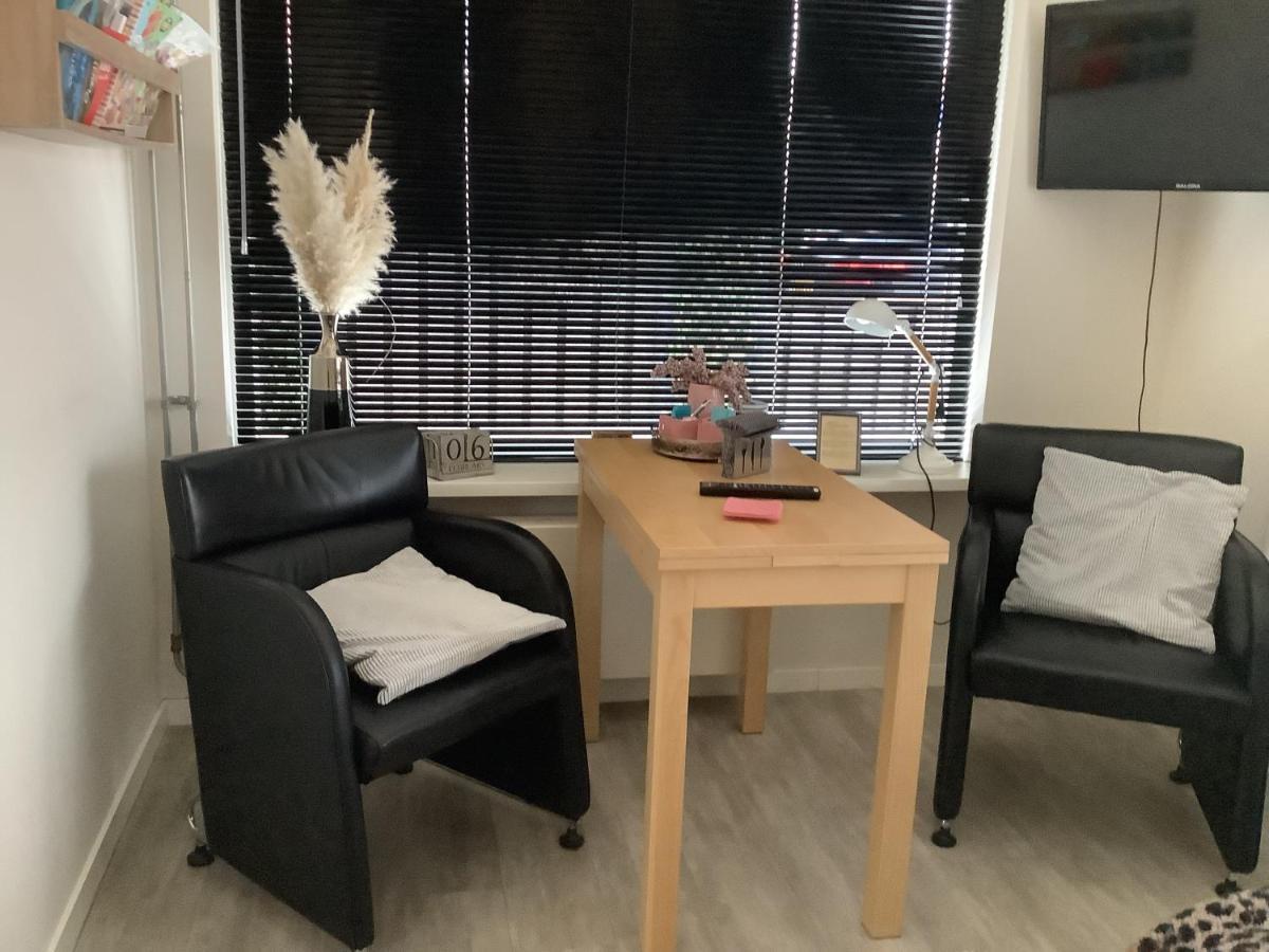 נייברדאל 2 Persoons Appartement De Luxe מראה חיצוני תמונה